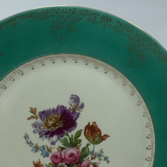 Koenigszelt Germany Green Rimmed 10 1/2” Plate with Gold Gilt - Picture 8 of 13